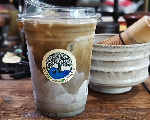 Iced Houjicha Latte